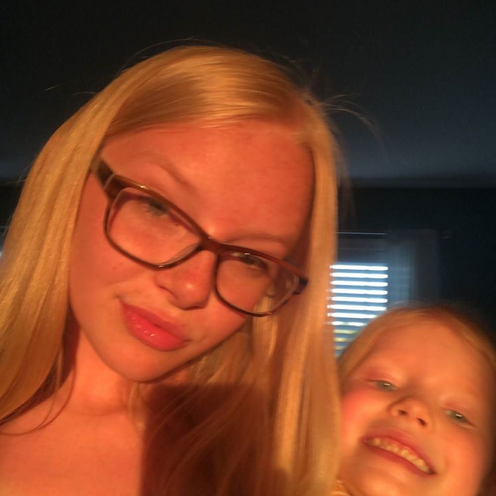 Meet your Posher, Skyla